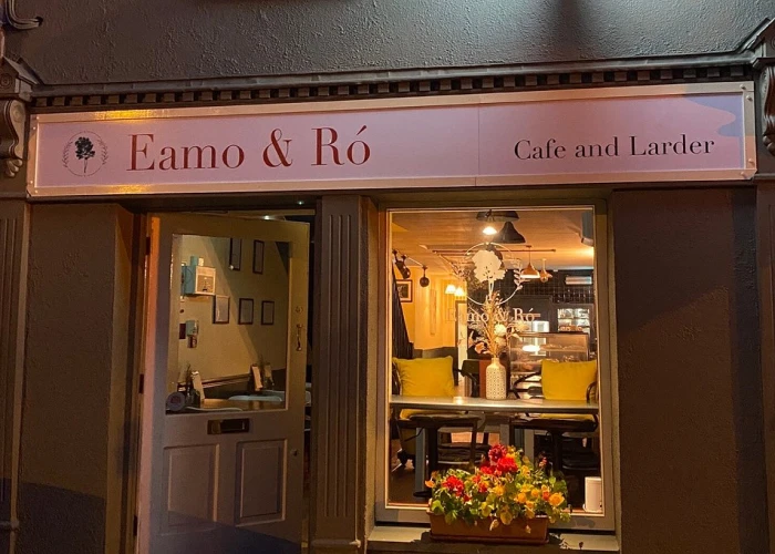 Eamo & Ró Café & Larder